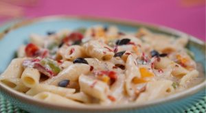 "Best Pasta at FoodieHub fast food restaurant"